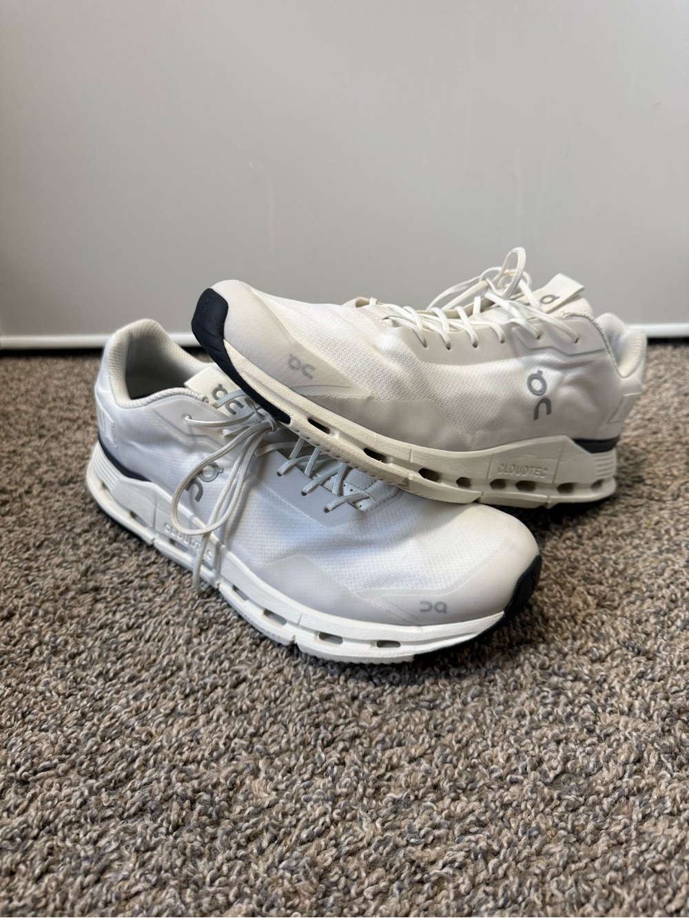 On Running Men’s Cloudswift Athletic Shoes - White with Black Accents